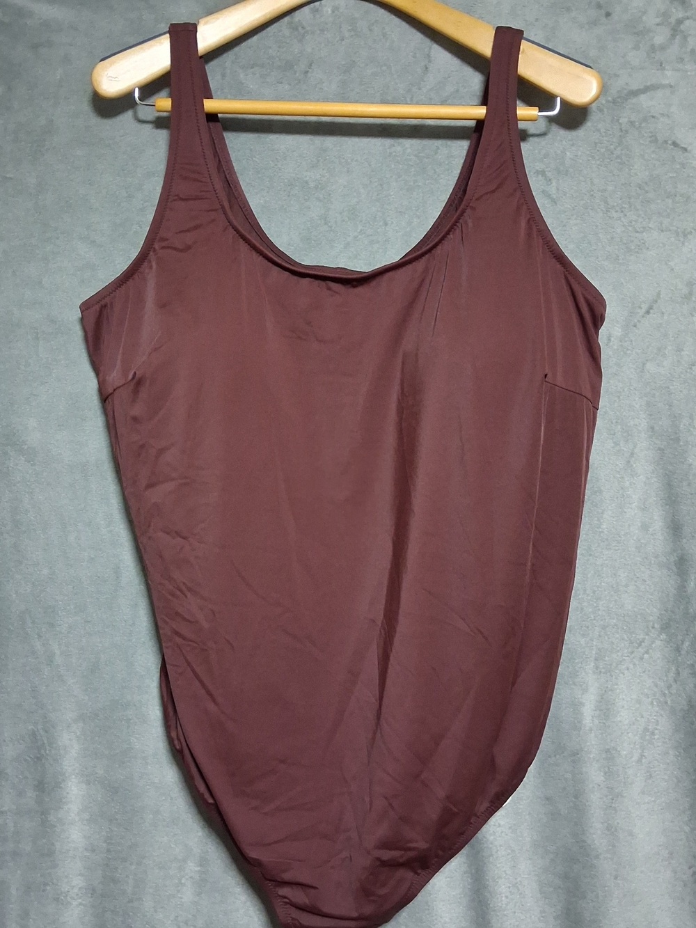 Amazon Essentials Women’s Size 5X Brown Scoop Neck One Piece Swimsuit NWT